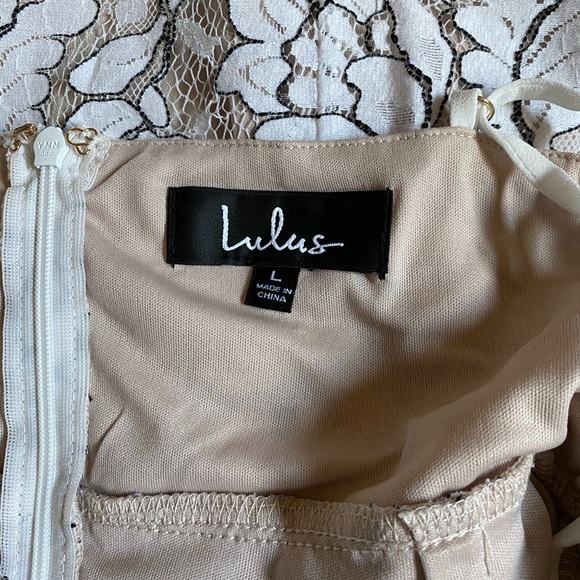 Lulu’s dress - Picture 2 of 2